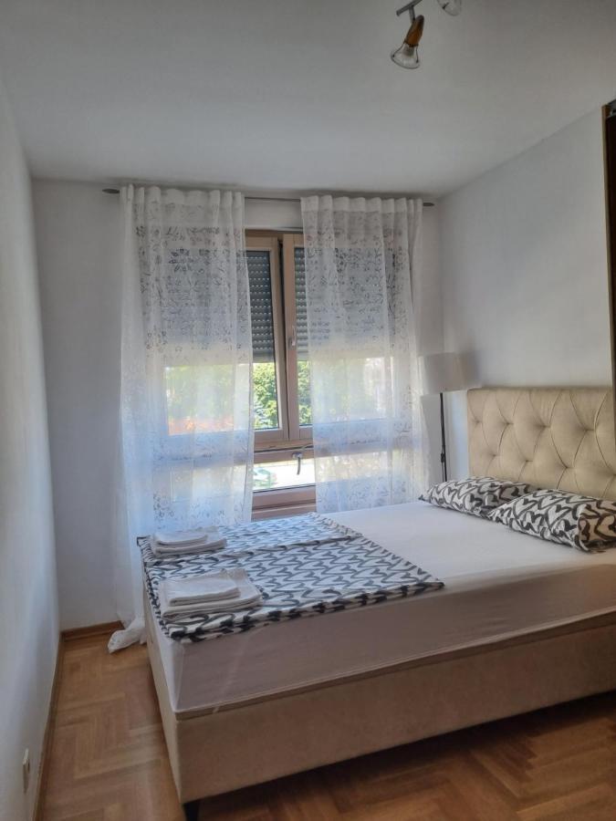 Apartman Bruna Zagreb Buitenkant foto